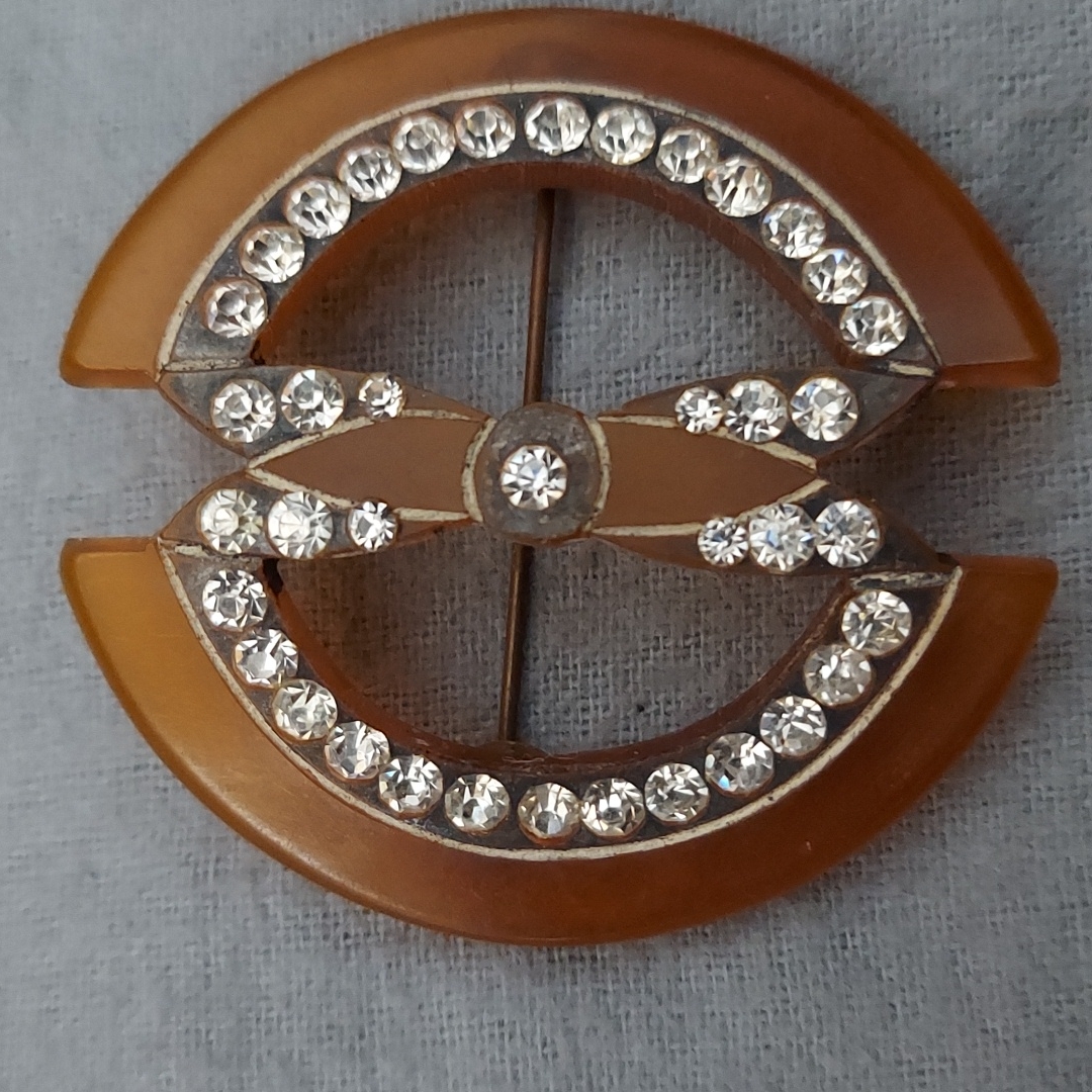 Vintage Barkelite Rhinestone Brooch
